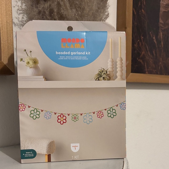 Mondo Llama Other - Beaded Garland Kit